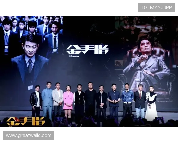 方中信：不止是“型男”，更是实力派演员的荧幕传奇